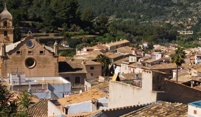 La foire de Santa Catalina à Bunyola est l'une des célébrations annuelles les plus anciennes et les plus populaires de Majorque, en Espagne.